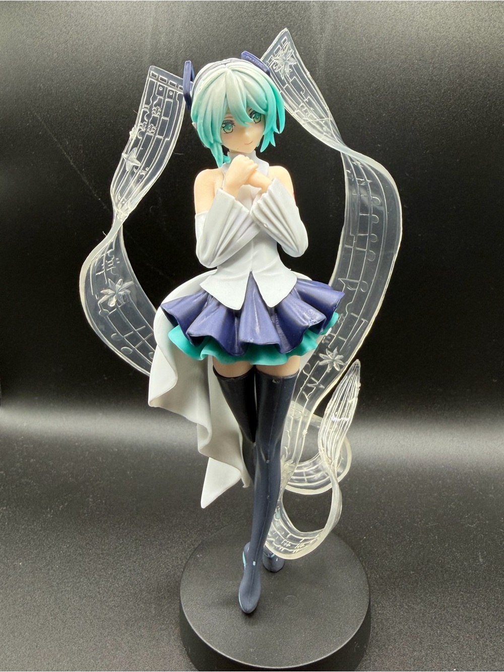 miku figurine - Picture 8 of 9